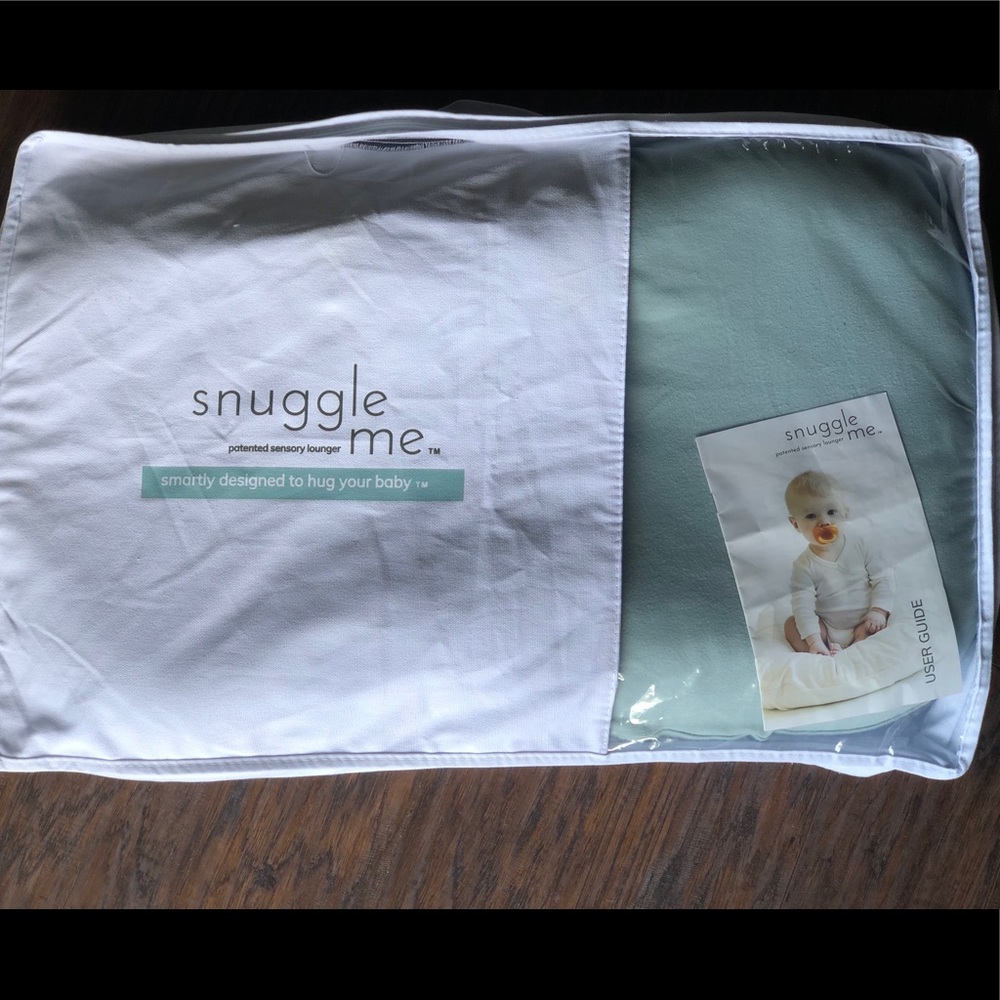 Snuggle me Organic with cover and bag